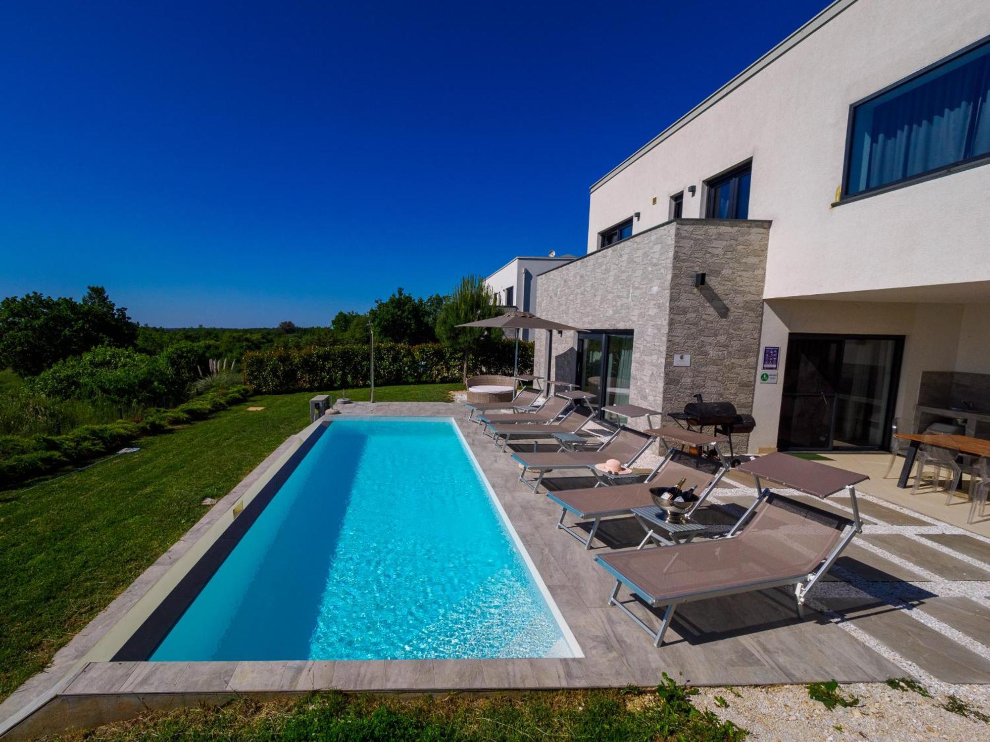 Sea View Villa Sun Sea & Fire Krnica Exterior photo